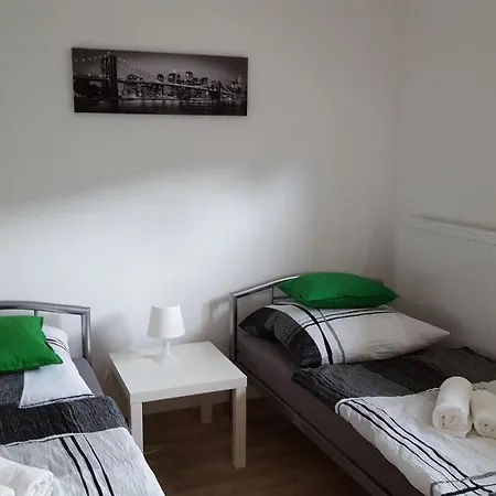 Niederdreisbacher Huette - Moderne Doppelzimmer - Einzelbetten - Niederdreisbach