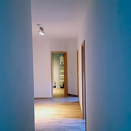 Niederdreisbacher Huette - Moderne Doppelzimmer - Einzelbetten - ホステル Niederdreisbach