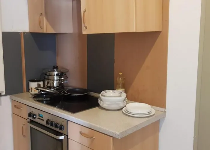 Niederdreisbacher Huette - Moderne Doppelzimmer - Einzelbetten - Albergue *